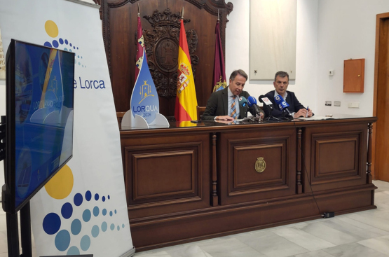 Rueda de prensa con el alcalde de Lorca y el gerente de Aguas de Lorca